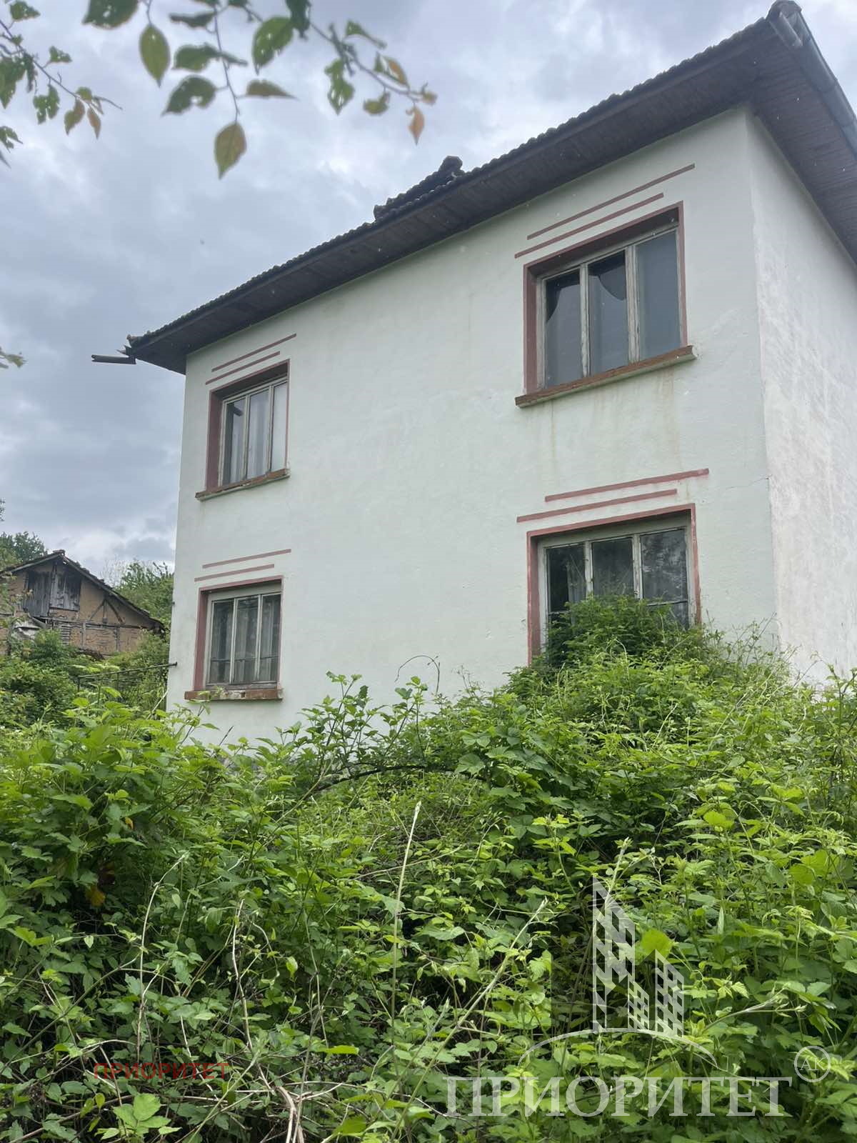 Продава КЪЩА, с. Рашково, област София област