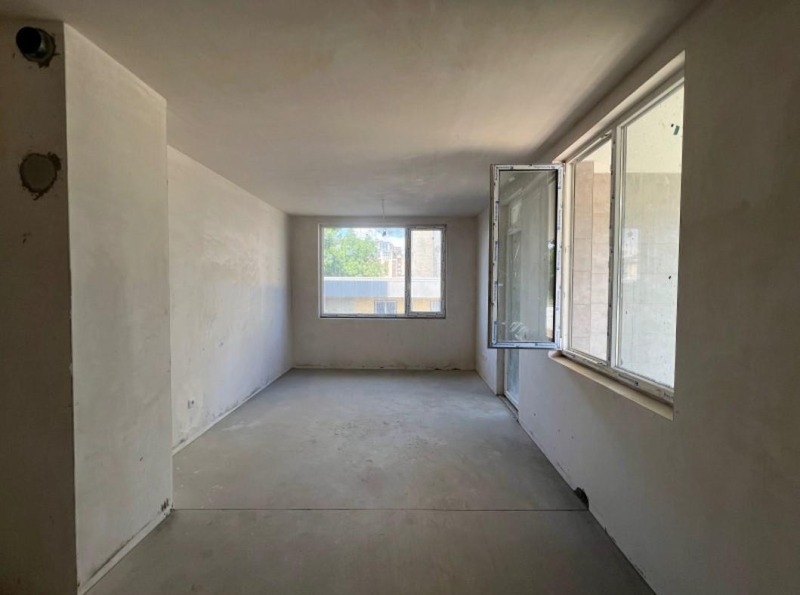 À venda  2 quartos Sofia , Darvenica , 98 m² | 86882368