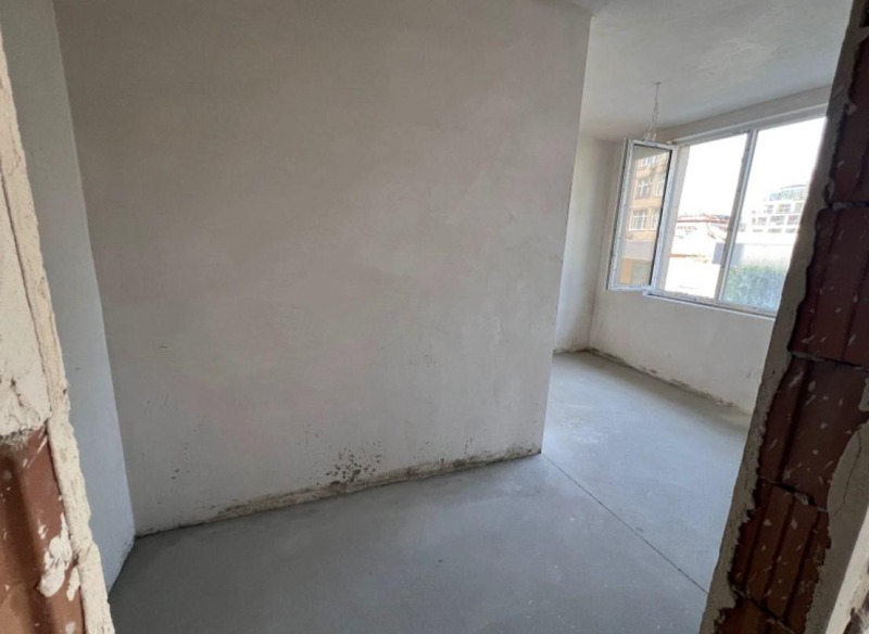 À venda  2 quartos Sofia , Darvenica , 98 m² | 86882368 - imagem [3]