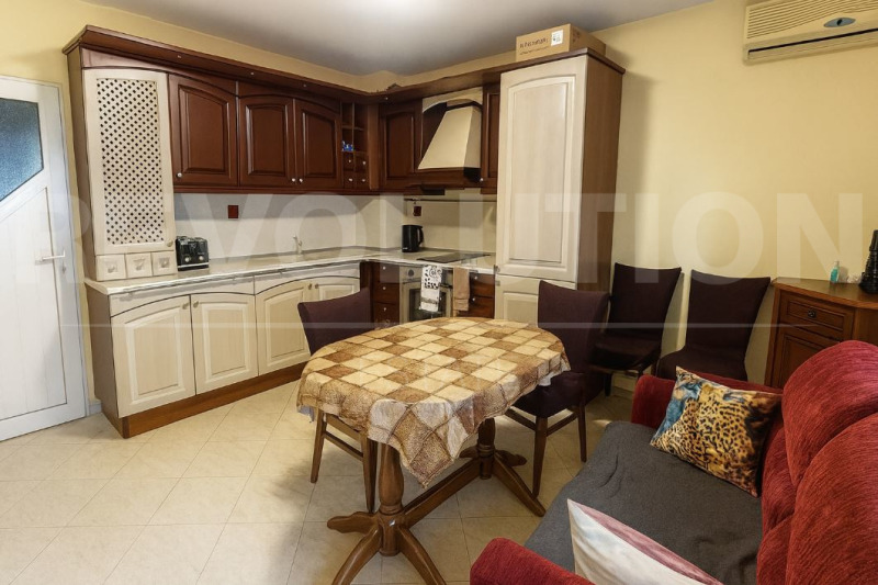 Продава  3-стаен град Варна , Лятно кино Тракия , 84 кв.м | 95656285 - изображение [3]