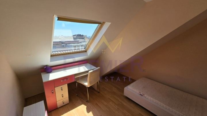 Продава 3-СТАЕН, гр. Варна, Цветен квартал, снимка 6 - Апартаменти - 54123506