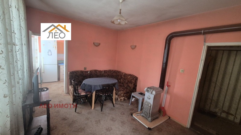 Till salu  Hus Golv region Gabrovo , Sevlievo , 85 kvm | 99835533 - bild [6]