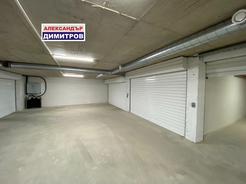 In vendita  Box auto Ruse , Tsentar , 20 mq | 28550516 - Immagine [2]
