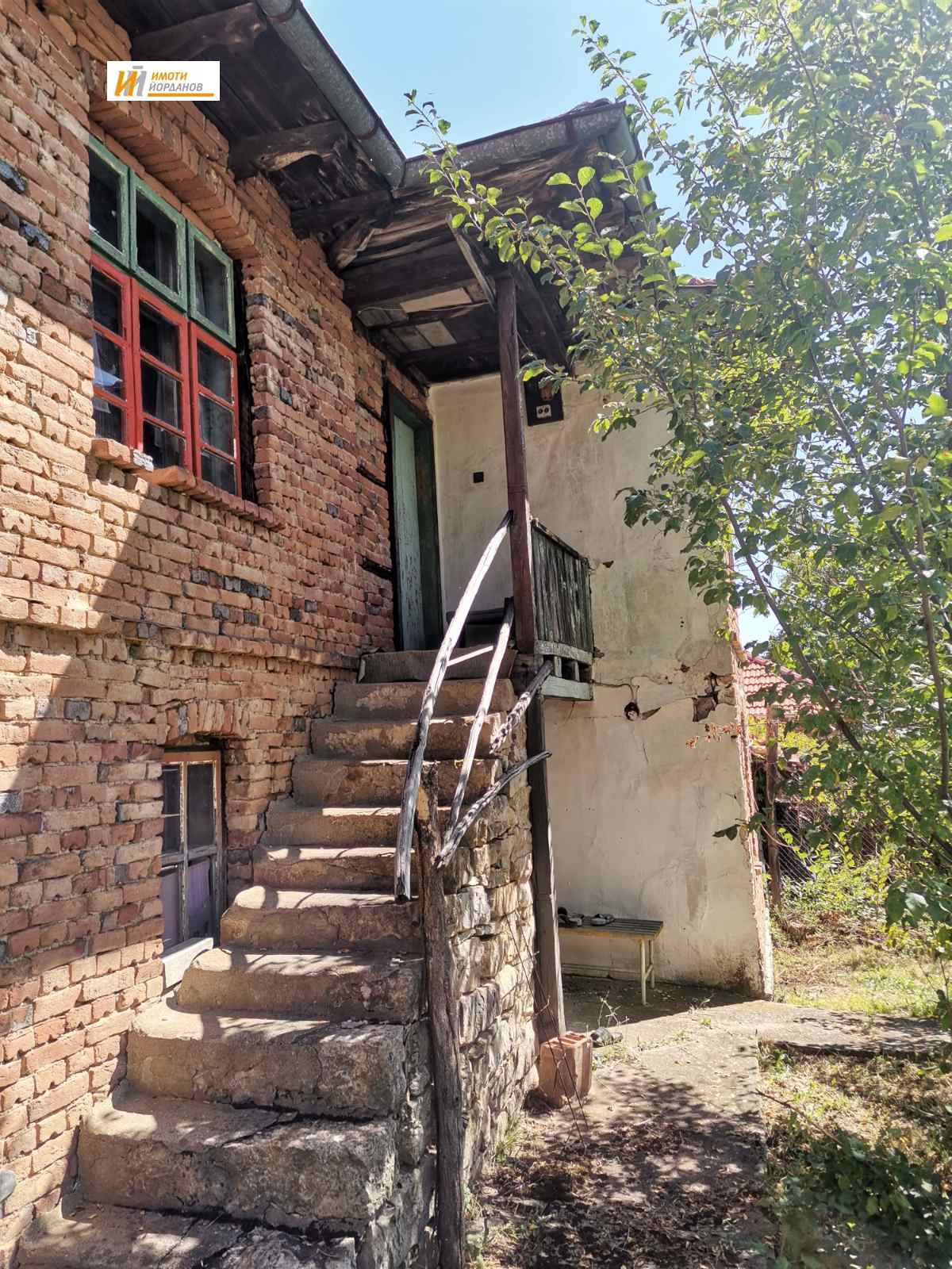 Продава КЪЩА, с. Бадевци, област Велико Търново, снимка 5 - Къщи - 53969590