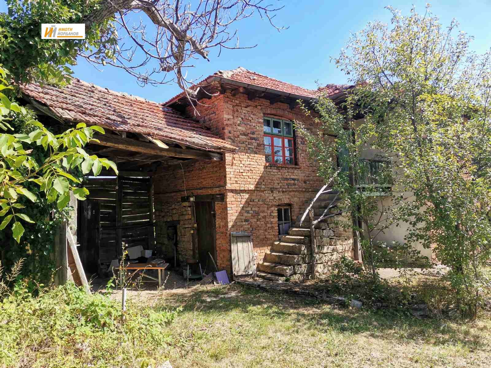 Продава КЪЩА, с. Бадевци, област Велико Търново, снимка 2 - Къщи - 53969590