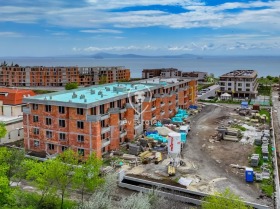 Продава 2-стаен град Бургас Сарафово - [1] 