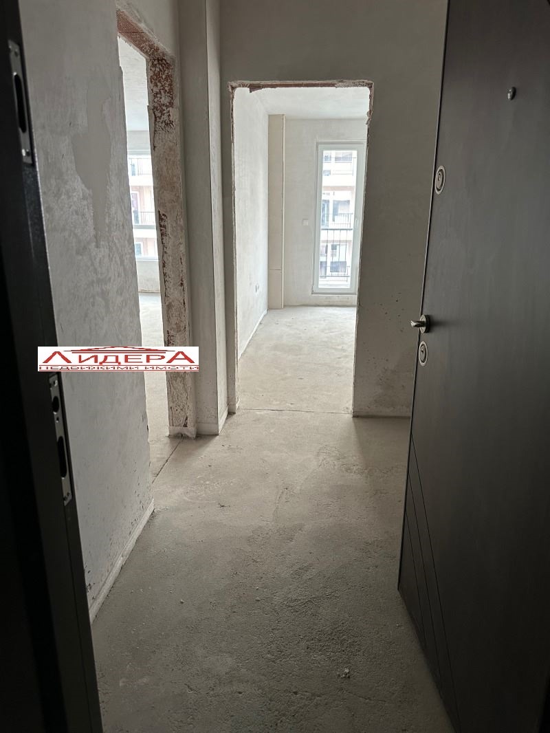 En venta  2 dormitorios Plovdiv , Vastanicheski , 100 metros cuadrados | 76748448 - imagen [3]