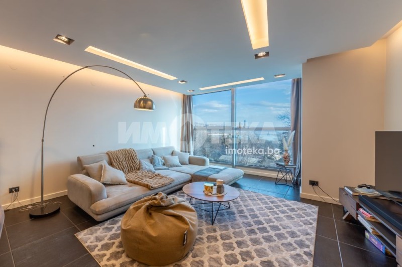 Продава 3-СТАЕН, гр. Варна, Гръцка махала, снимка 15 - Апартаменти - 53070332