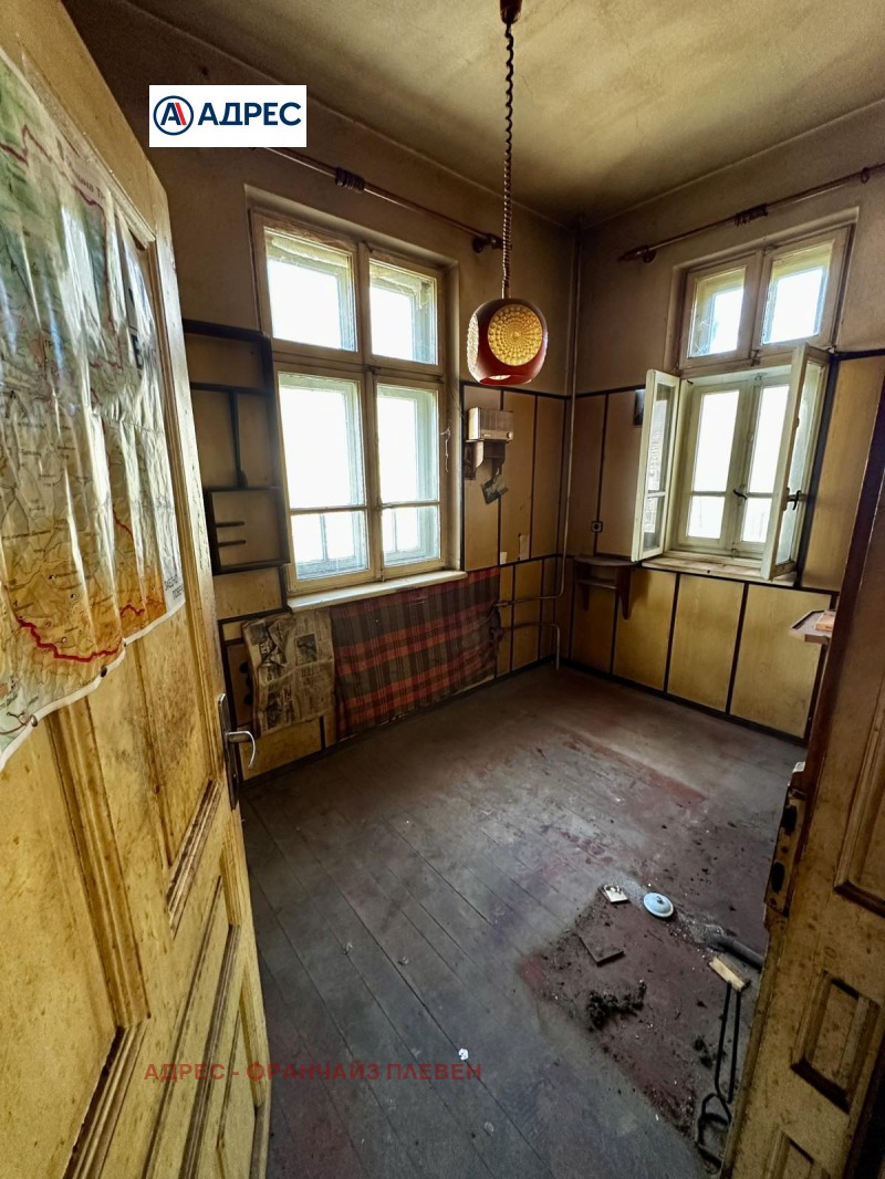 Продава КЪЩА, с. Дълбок дол, област Ловеч, снимка 7 - Къщи - 52600063