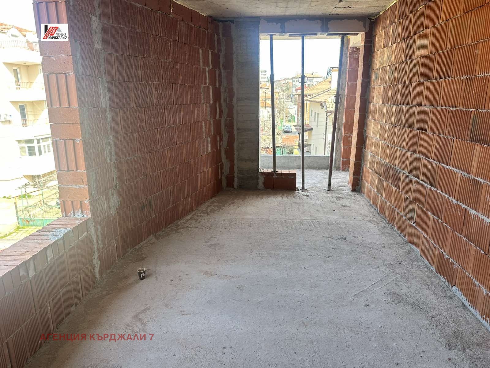 Продава 3-СТАЕН, гр. Кърджали, Студен кладенец, снимка 2 - Апартаменти - 53812679