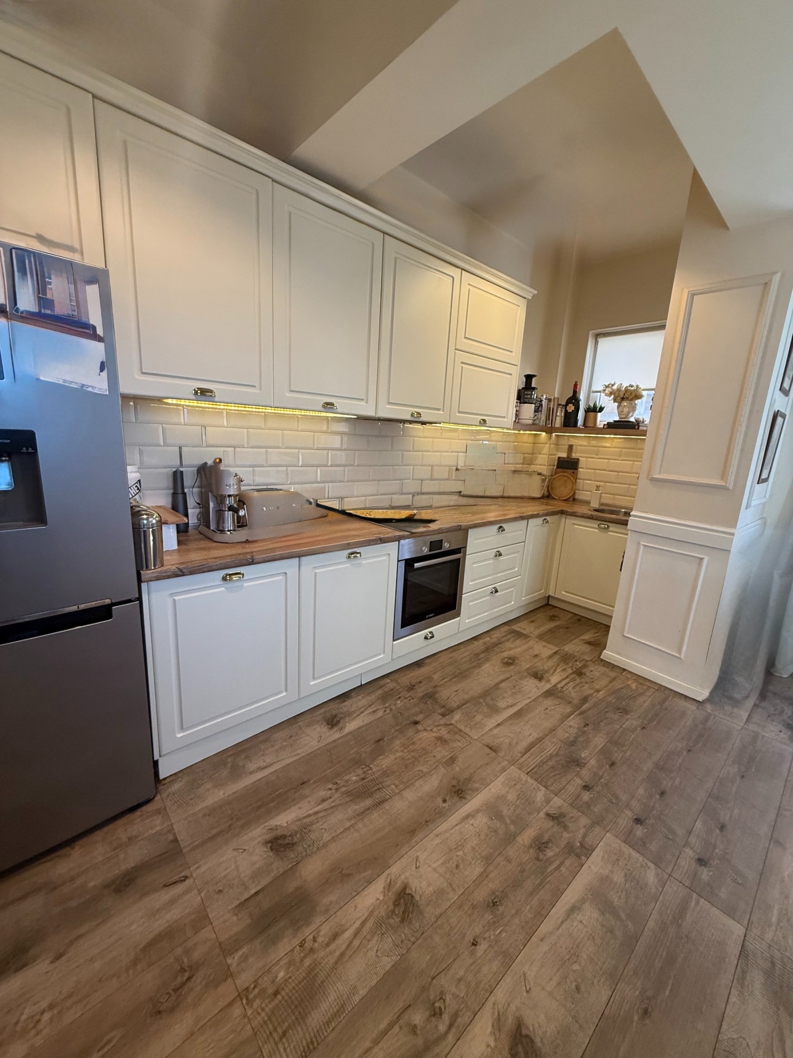 Продава 3-СТАЕН, гр. София, Център, снимка 3 - Апартаменти - 54214318