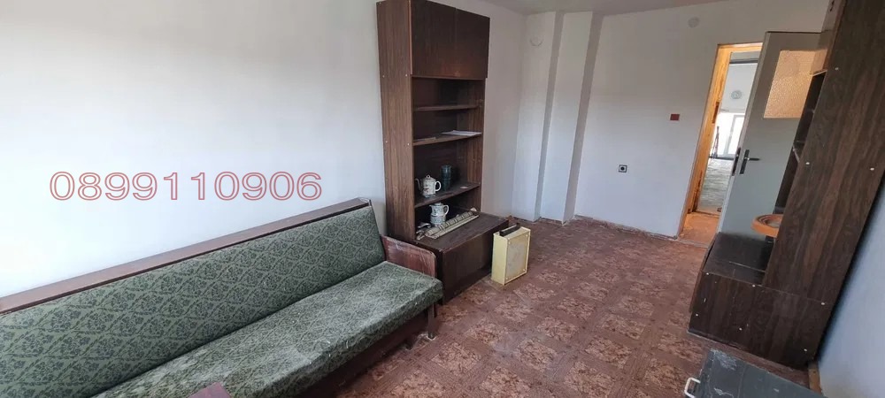 Продава АТЕЛИЕ, ТАВАН, гр. Разград, Център, снимка 4 - Апартаменти - 55657660