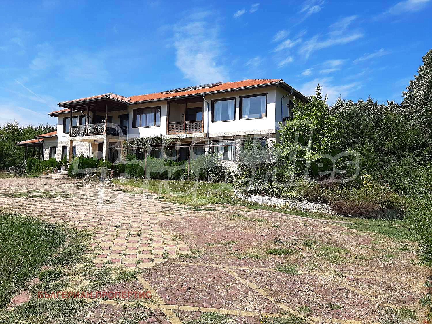 Продава КЪЩА, с. Кръвеник, област Габрово, снимка 2 - Къщи - 42261148