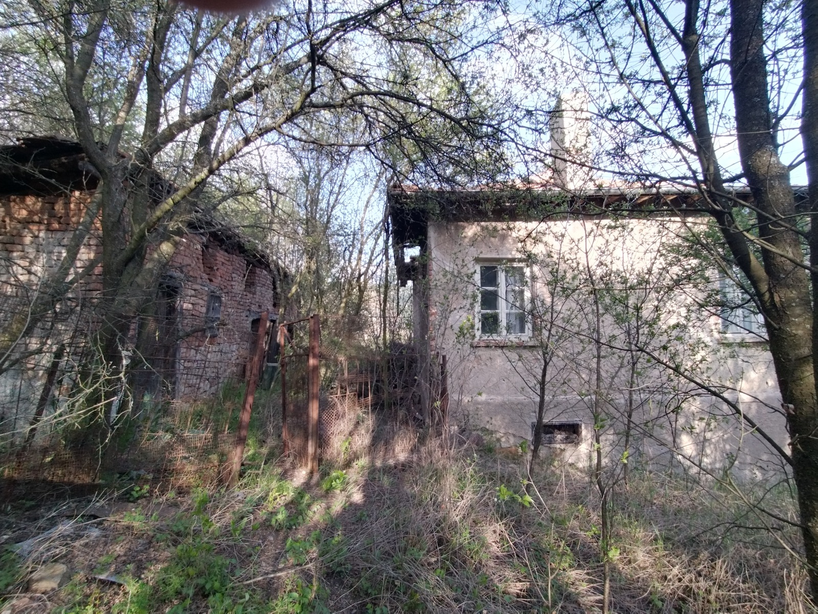 Продава КЪЩА, с. Копаница, област Перник