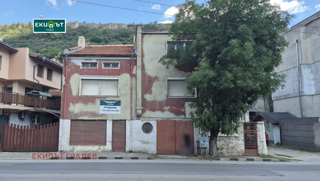 Продава КЪЩА, гр. Провадия, област Варна, снимка 2 - Къщи - 55514014