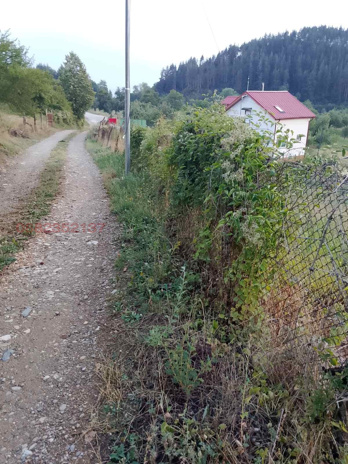 Продава ПАРЦЕЛ, с. Скребатно, област Благоевград