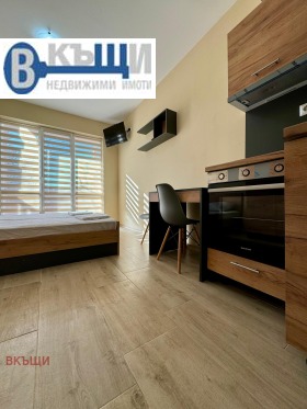 Studio Buzludža, Veliko Tarnovo 7