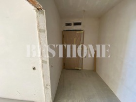 Studio Lewski 1, Warna 3