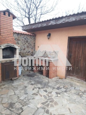 Hus Tjulenovo, region Dobrich 10