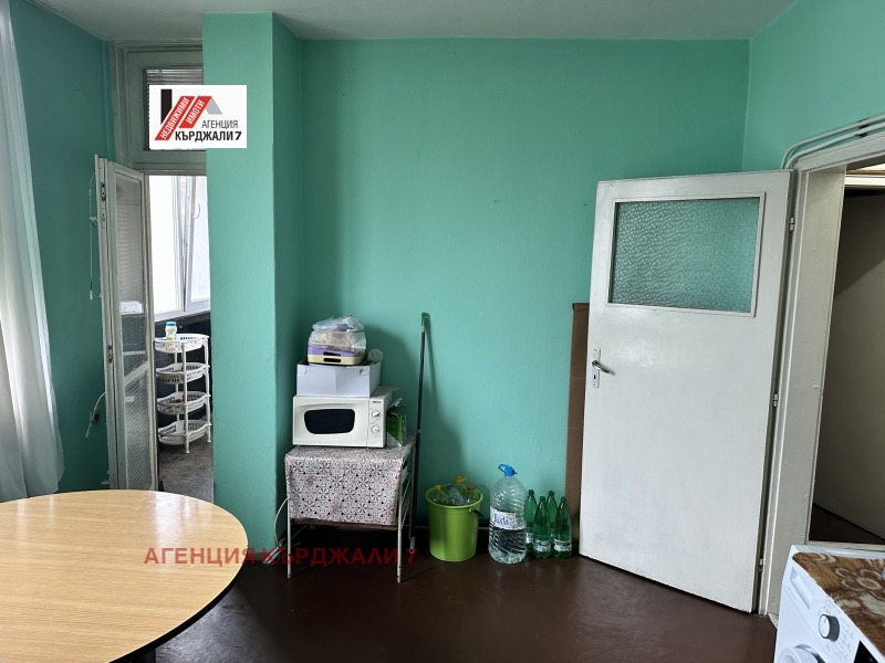 Na sprzedaż  3+ sypialni Kardżali , Centar , 100 mkw | 57127494 - obraz [8]