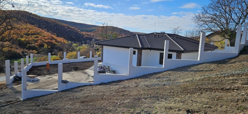 Na sprzedaż  Dom region Stara Zagora , Ljaskowo , 200 mkw | 58629611 - obraz [6]