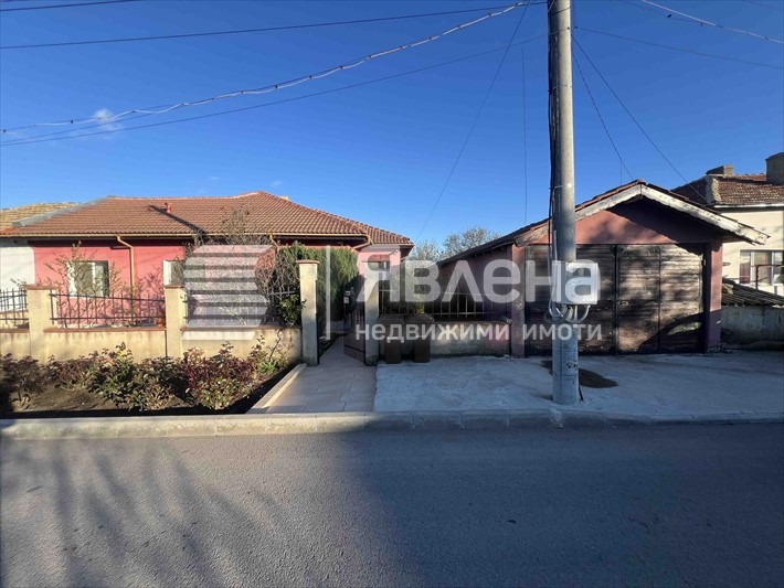 Продава КЪЩА, гр. Генерал Тошево, област Добрич