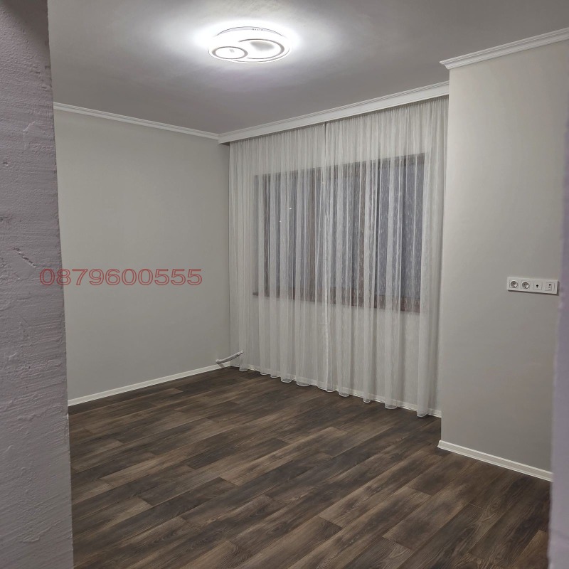 Продава КЪЩА, гр. Варна, с. Звездица, снимка 3 - Къщи - 53241727