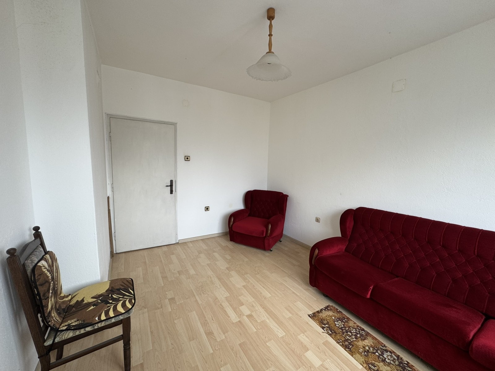 Продава 3-СТАЕН, гр. Варна, Окръжна болница-Генерали, снимка 3 - Апартаменти - 54051883