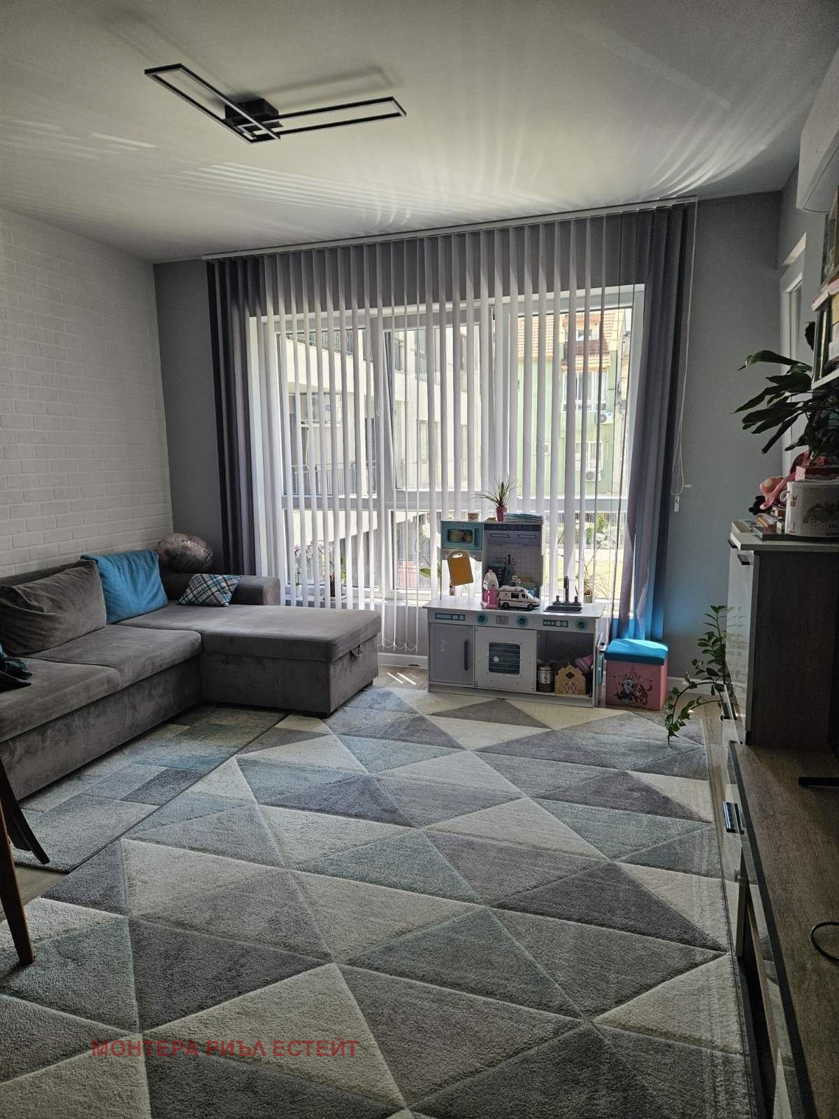 Продава 3-СТАЕН, гр. Варна, Трошево, снимка 2 - Апартаменти - 56192748