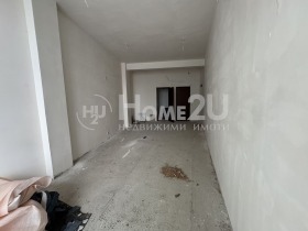 Κατάστημα Κρασνο σελο, Σοφηια 1