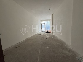 Κατάστημα Κρασνο σελο, Σοφηια 2