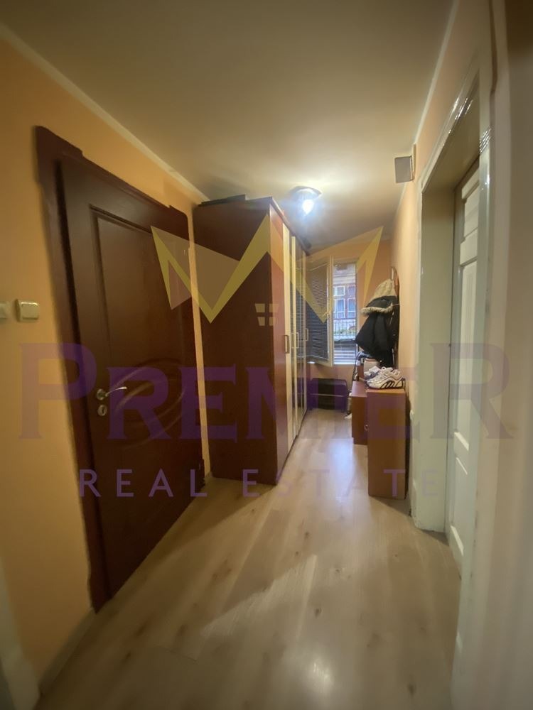 De vânzare  1 dormitor Sofia , Țentâr , 72 mp | 65245180 - imagine [7]