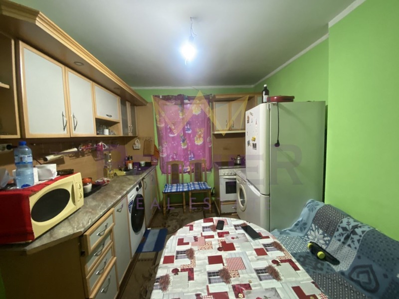 De vânzare  1 dormitor Sofia , Țentâr , 72 mp | 65245180 - imagine [6]