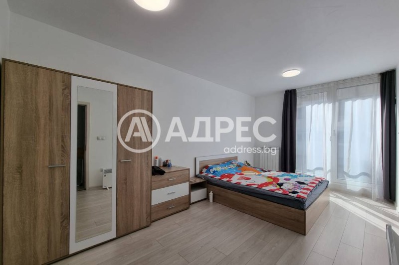 Продава  3-стаен, град София, Борово •  350 000 EUR • ID 72669254 — holmes.bg - [1] 