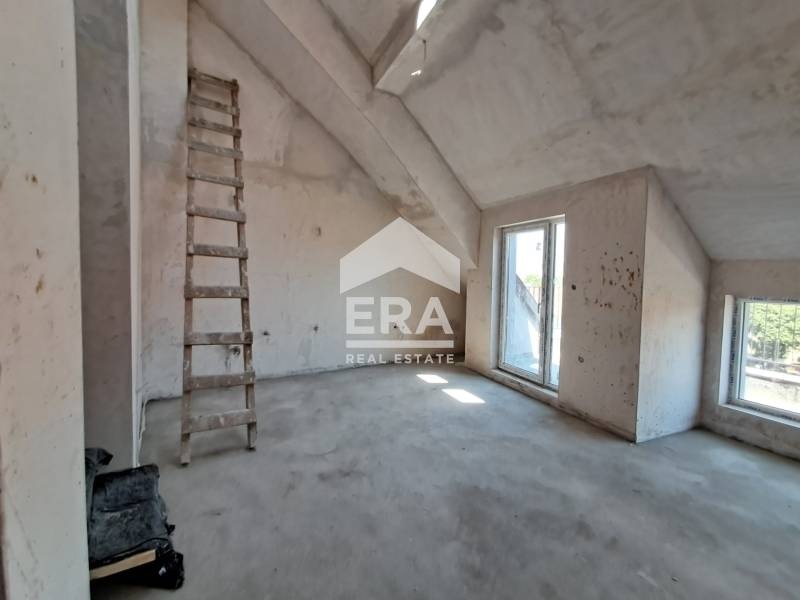 Продава 3-СТАЕН, гр. Варна, Погреби, снимка 3 - Апартаменти - 55373322