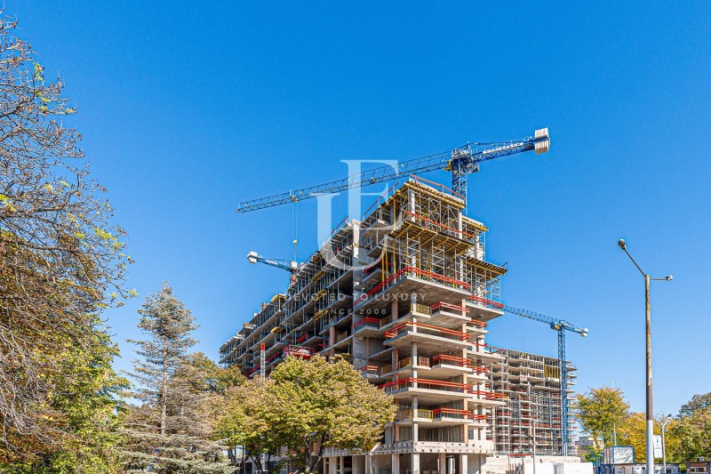 Продава  4-стаен град София , Докторски паметник , 180 кв.м | 61585068