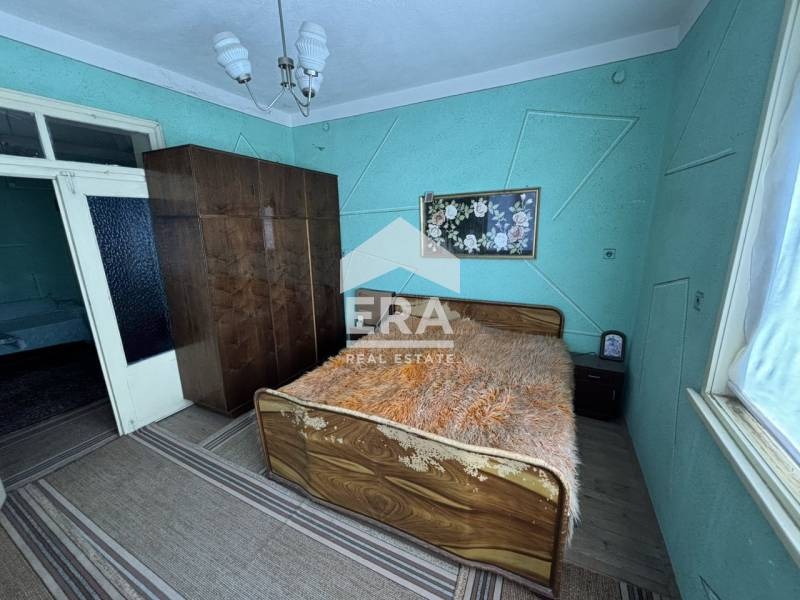 En venta  Piso de la casa Jaskovo , Kuba , 96 metros cuadrados | 73828385 - imagen [2]