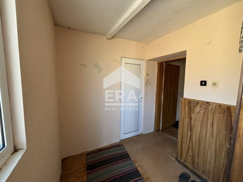 En venta  Piso de la casa Jaskovo , Kuba , 96 metros cuadrados | 73828385 - imagen [12]