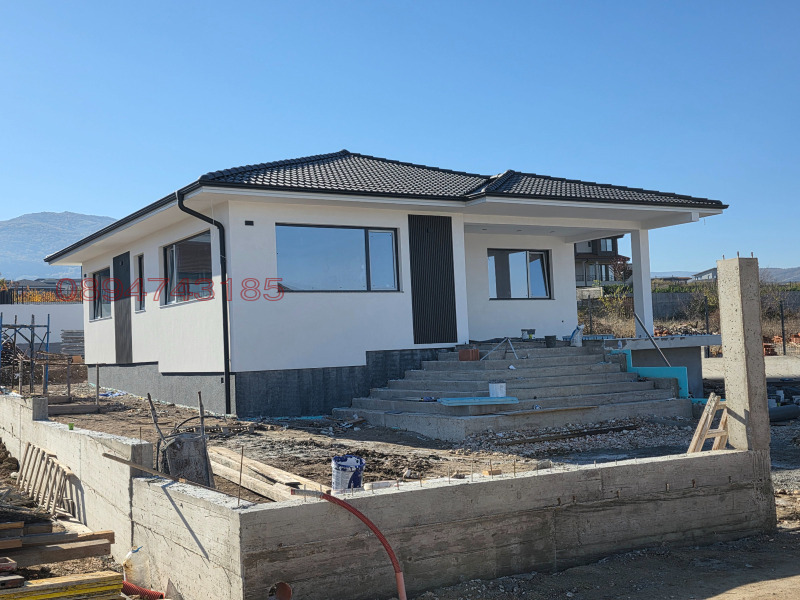 Продава КЪЩА, с. Белащица, област Пловдив, снимка 3 - Къщи - 52566001