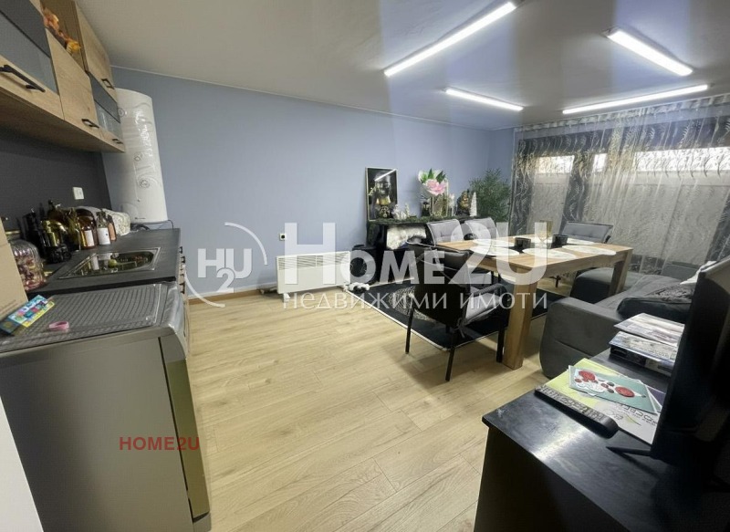 Продава КЪЩА, гр. Долни чифлик, област Варна