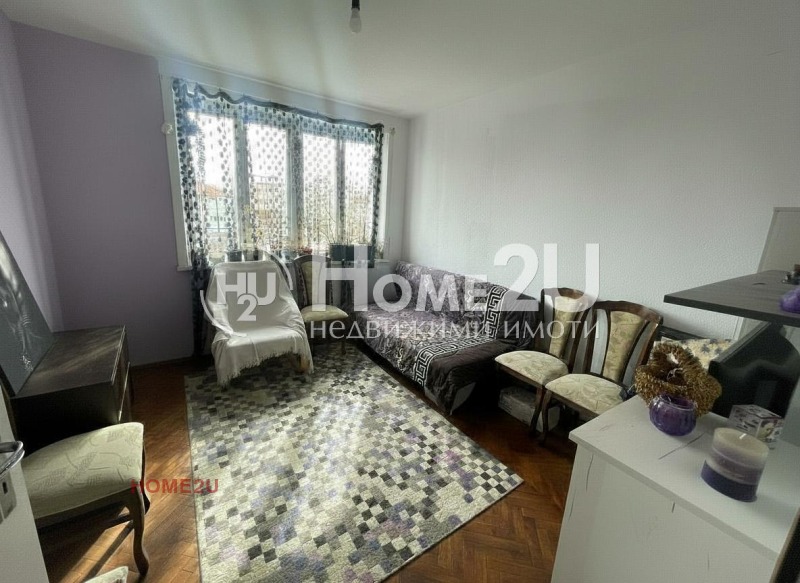 Продава КЪЩА, гр. Долни чифлик, област Варна, снимка 3 - Къщи - 53558974