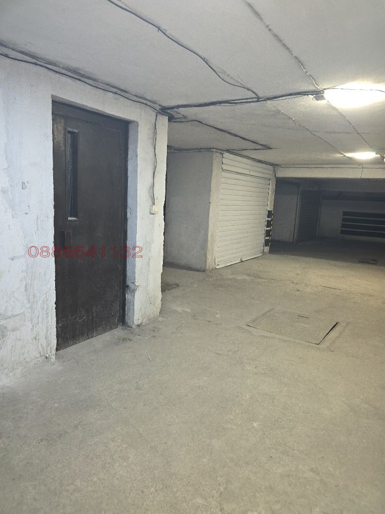 Продава ГАРАЖ, ПАРКОМЯСТО, гр. София, Медицинска академия