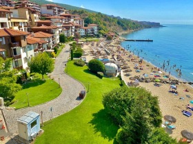 Studie Sveti Vlas, region Burgas 11