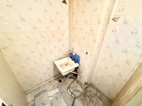 ����� ������� 3-�����,���� �����, ����� 9>