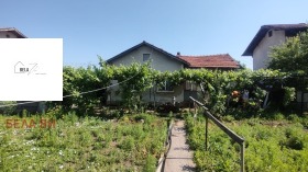 Haus Dolni Rakowez, region Pernik 1