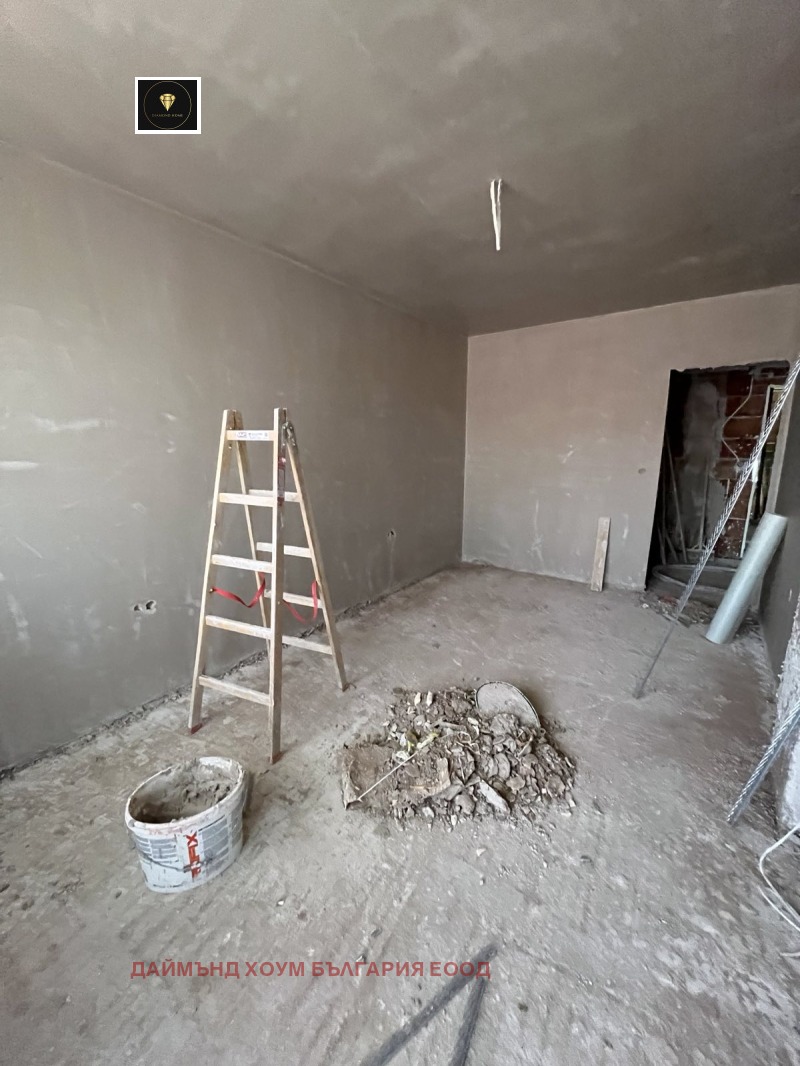 À venda  1 quarto Plovdiv , Hristo Smirnenski , 72 m² | 79651125 - imagem [2]