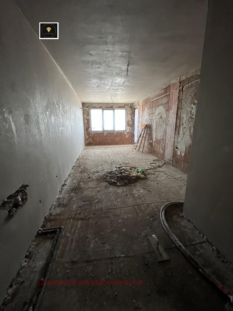 À venda  1 quarto Plovdiv , Hristo Smirnenski , 72 m² | 79651125 - imagem [4]