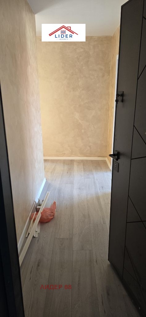 Продаја  1 спаваћа соба Плевен , Широк центар , 60 м2 | 14224987