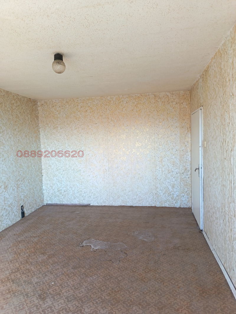 Продава 2-СТАЕН, гр. Любимец, област Хасково, снимка 4 - Апартаменти - 52770271