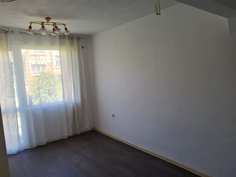 Продава 3-СТАЕН, гр. Девня, област Варна, снимка 13 - Апартаменти - 52611880